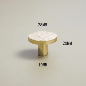 Gaia uchwyt meblowy RAW PIN – mosiężny – detal produktu